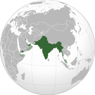 Britanya Hindistanı’nın genel sınırları. Açık yeşil Muskat ve Umman kısmi kontrol altındaydı. Somaliland ve Malaya sadece birkaç yıl Hindistan tarafından yönetildi. Aden 1937’de ayrıldı.