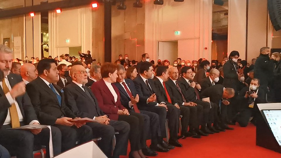 Güçlendirilmiş parlamenter sistem