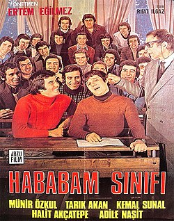 Hababam Sınıfı'nın ilk filminin posteri.