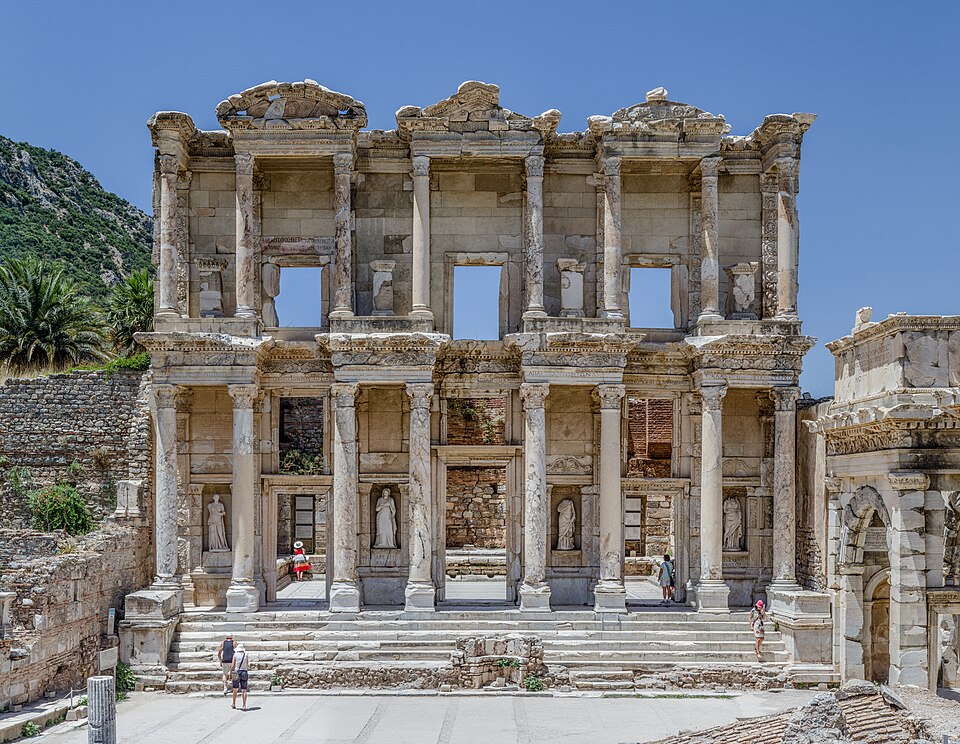 Celsus Kütüphanesi