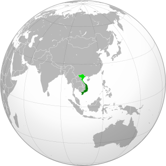 Güney Vietnam toprakları (koyu yeşil), hak iddia edilen topraklar (açık yeşil)