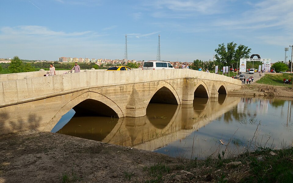 Kanuni Köprüsü