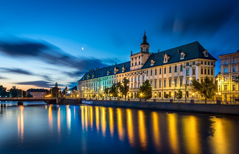 Wrocław Üniversitesi