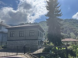 Köydeki bir Laz evi