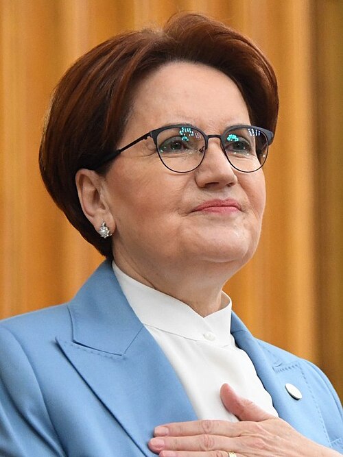 Meral Akşener