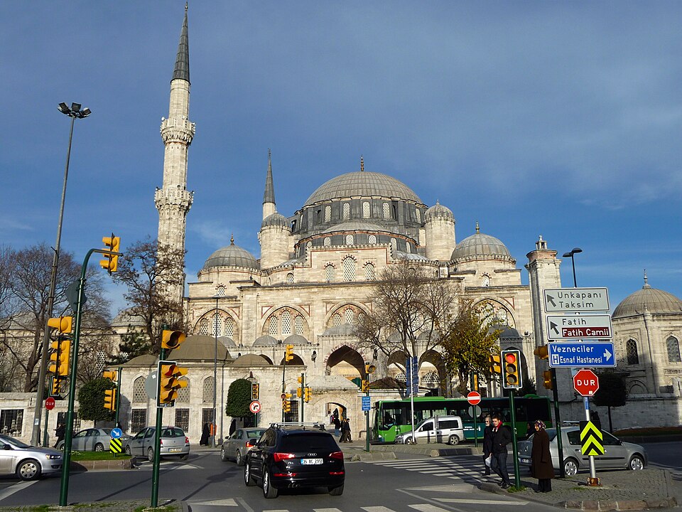 Şehzadebaşı Camii