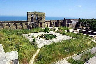 Derbend'ten Hazar Denizi'ne bakış
