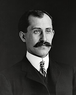 1905 senesinde Orville ile Wilbur Wright